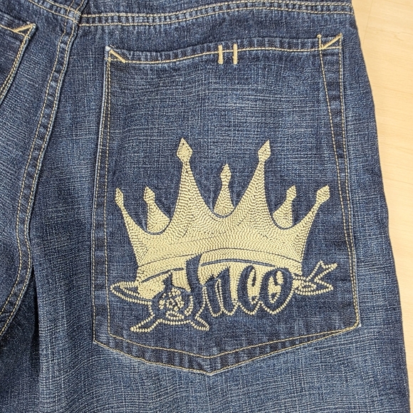 Vintage Y2K JNCO Crown Embroidery Size 30 Long 20"‎ Inseam Shorts - Picture 8 of 14